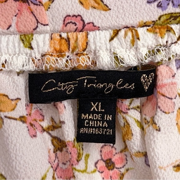 Juniors XL City Triangles White Purple Yellow Floral Romper Lightweight Stretch - Picture 9 of 15